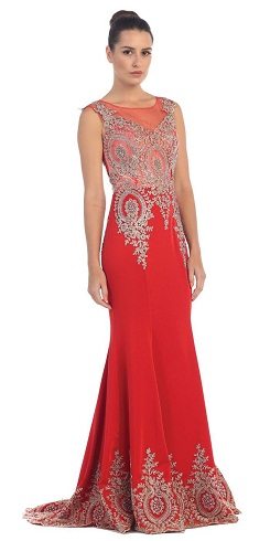 Ελκυστικό φόρεμα μήκους κόκκινου δαπέδου