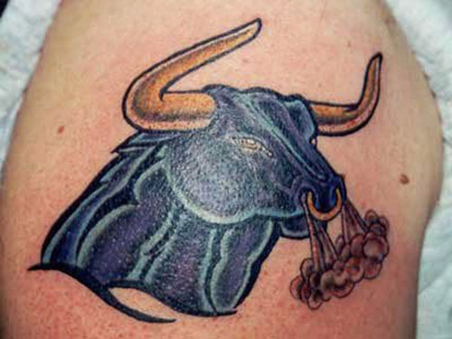 Blue Bullin tatuointisuunnittelu