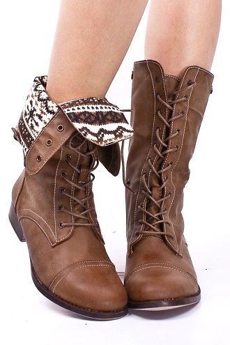 Lace up Boot jouluksi