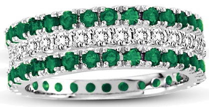 Suzy Levian 14 k valkokultainen smaragdi timanttisormus