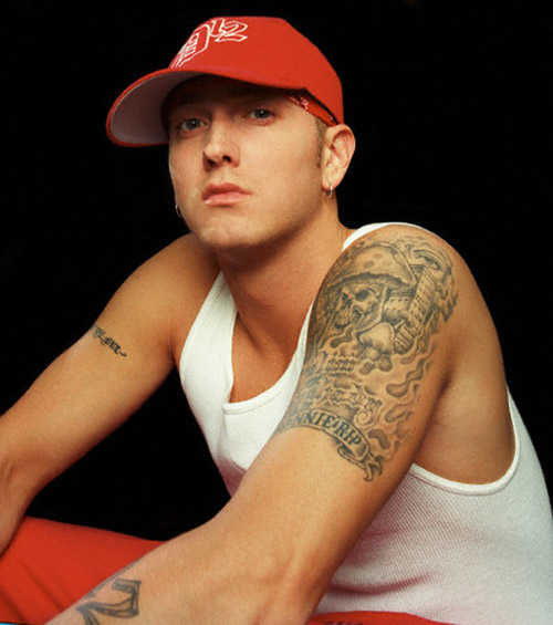 Eminem setä Ronnie R.I.P hihatatuointi