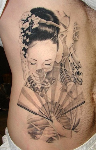 Geisha edustaa naisellisuutta tatuointisuunnittelua