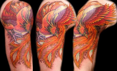 Phoenixin puolihiha -tatuointi