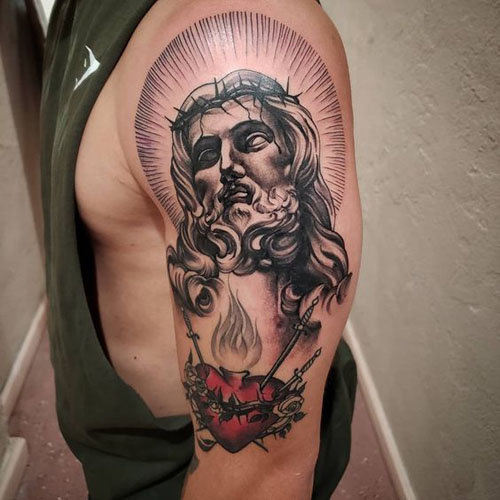 Τα καλύτερα σχέδια τατουάζ του Ιησού 6