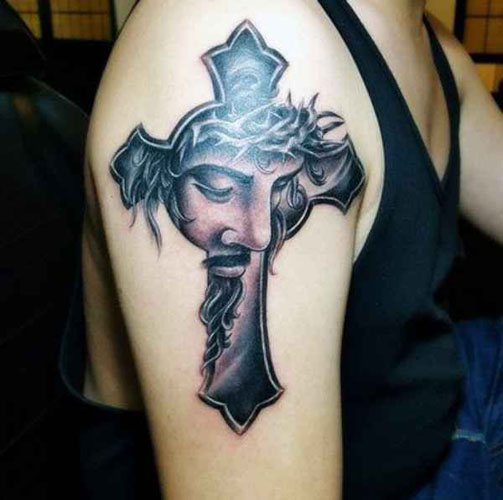 Τα καλύτερα σχέδια τατουάζ του Ιησού 7