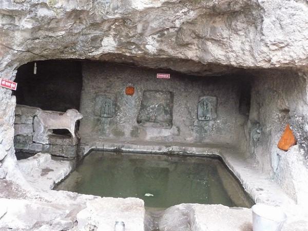 rajpuri-caves_mahabaleshwar-τουριστικά-μέρη