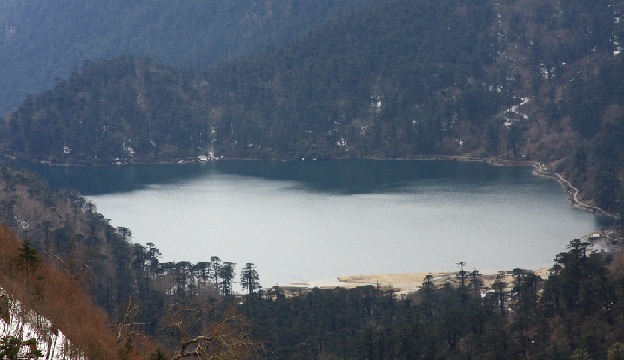 menmecho-lake_sikkim-τουριστικά-μέρη
