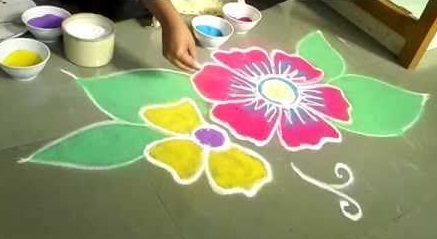 Δωρεάν σχέδιο λουλουδιών Rangoli