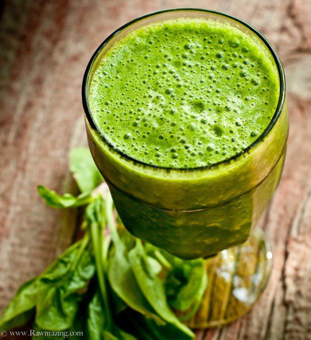 grön-detox-smoothie-recept-banan-ananas-spenat
