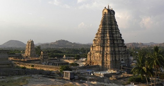 Virupakshan temppeli