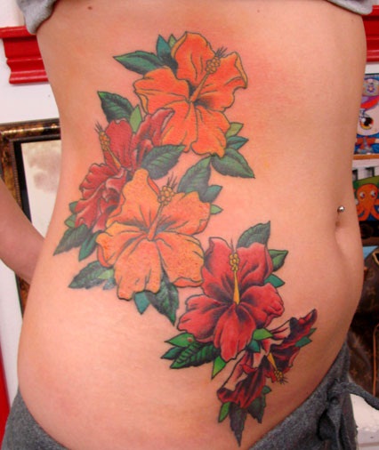 Μοναδικός σχεδιασμός τατουάζ Hibiscus