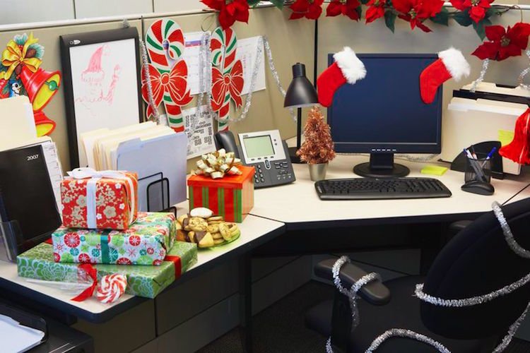 Idéer för juldekoration på kontoret på arbetsplatsen