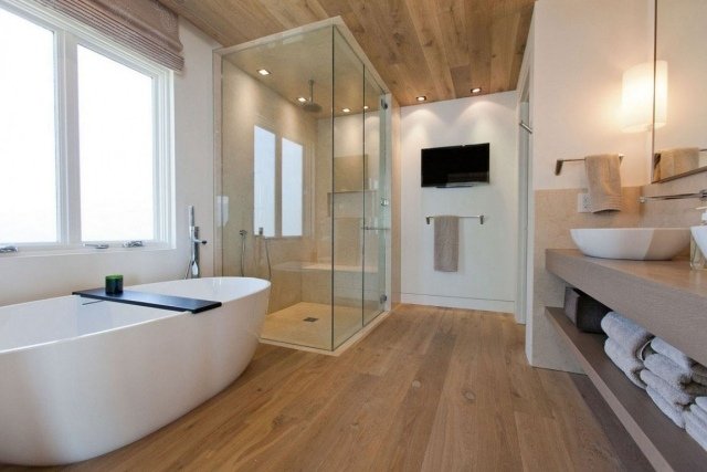Trender 2014 för badrummet modern design av träutseende golvplattor