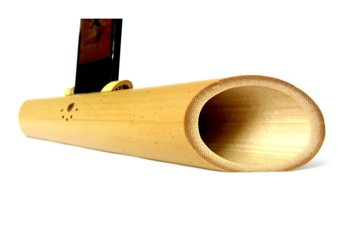 bambu-rör-handgjorda-iPhone-och-iPad-stå-diy-akustiska högtalare