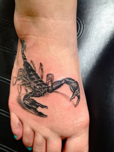 Parhaat Scorpion -tatuointimallit kuvilla 9