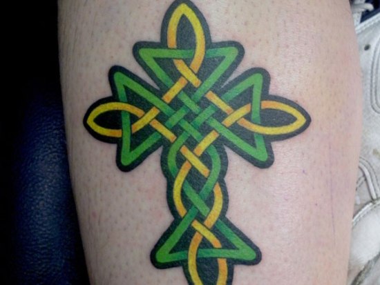 Συνυφασμένα τατουάζ Celtic Cross