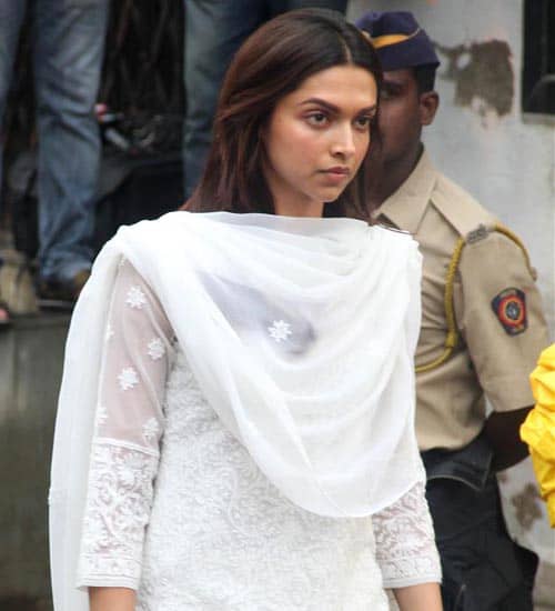 Deepika Padukone ilman meikkiä 7