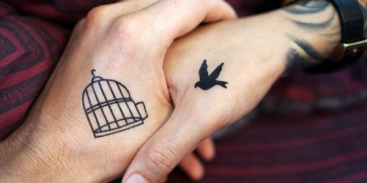 Romanttinen tatuointisuunnittelu pariskunnille