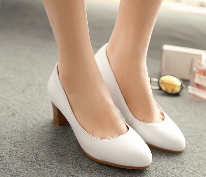 Επίσημα Γυναικεία Παπούτσια Λευκής Αντλίας