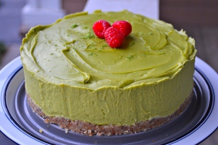 vegan-recept-tårta-avokado-lime-tårta
