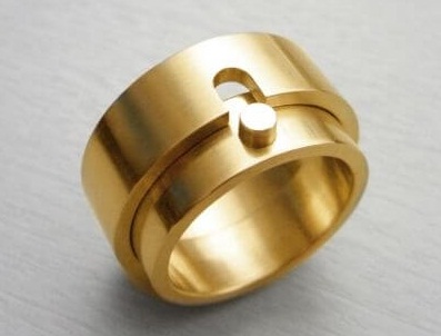 Inner Lock Couple Rings Gold