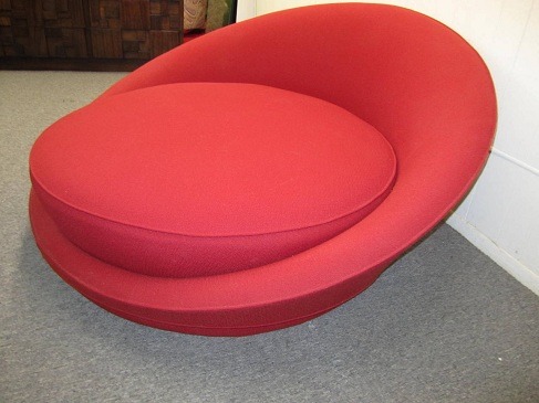 Pyöreät lounge -tuolit