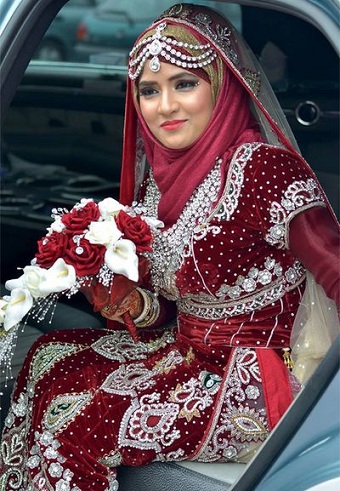 Χιτζάμπ γάμου ασιατικού στυλ