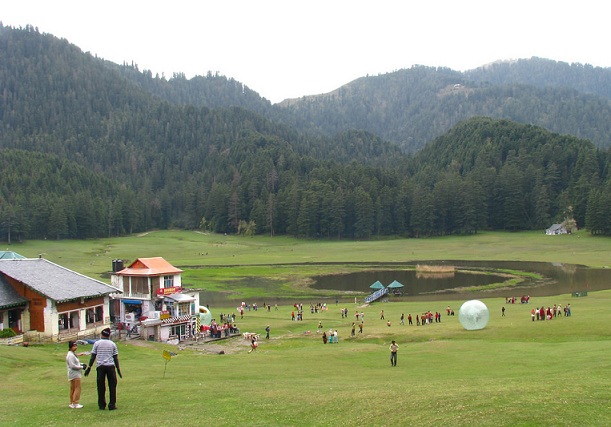 khajjiar_himachal-pradesh-τουριστικά μέρη