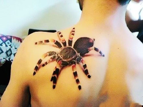 Ρεαλιστικό τατουάζ αράχνης