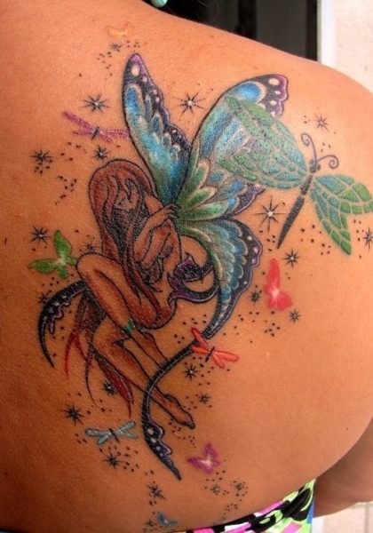 Keiju perhonen tatuointi tähtien kanssa naisille