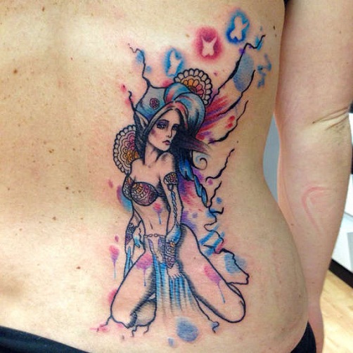 Hot Fairy Tattoo στο πλάι