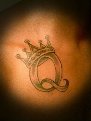 Shaded Q Letter Tattoo With A Crown