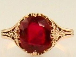 Vintage Ruby Gold Ring