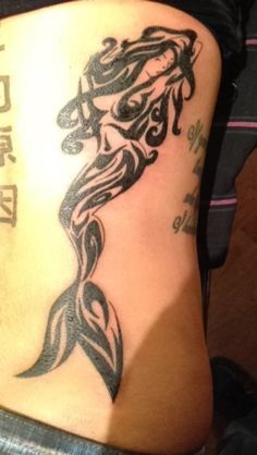 Tribal Mermaid Tattoo Design puolella
