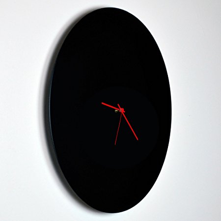 Μαύρο μεταλλικό ρολόι τοίχου