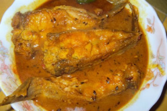 terveellisiä kalareseptejä - hilsa curry