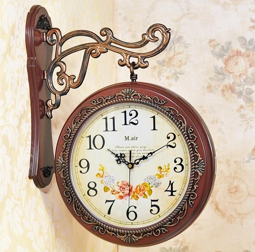 Διάνυσμα Vintage ξύλινο ρολόι τοίχου