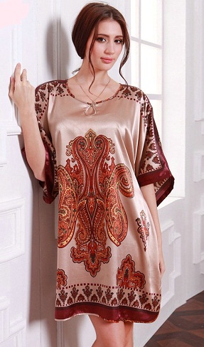 Σχεδιαστής Satin Nightgowns στο Trend
