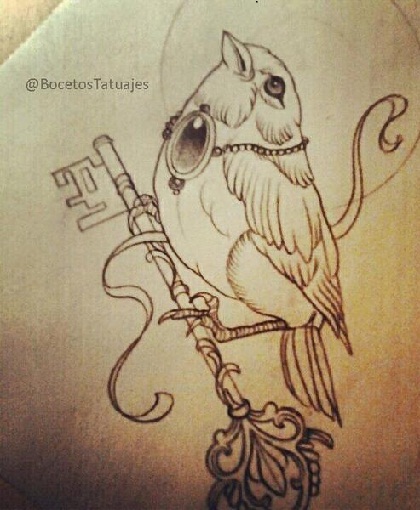 Τατουάζ πουλιών και δέσμης κλειδιών