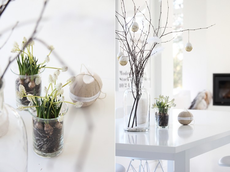 deco-idéer-påsk-matbord-vit-pärla-hyacint-glas-vaser-kvistar-vas-ägg-hängen-guld-glitter