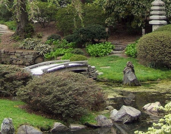 16 steg för japansk trädgård