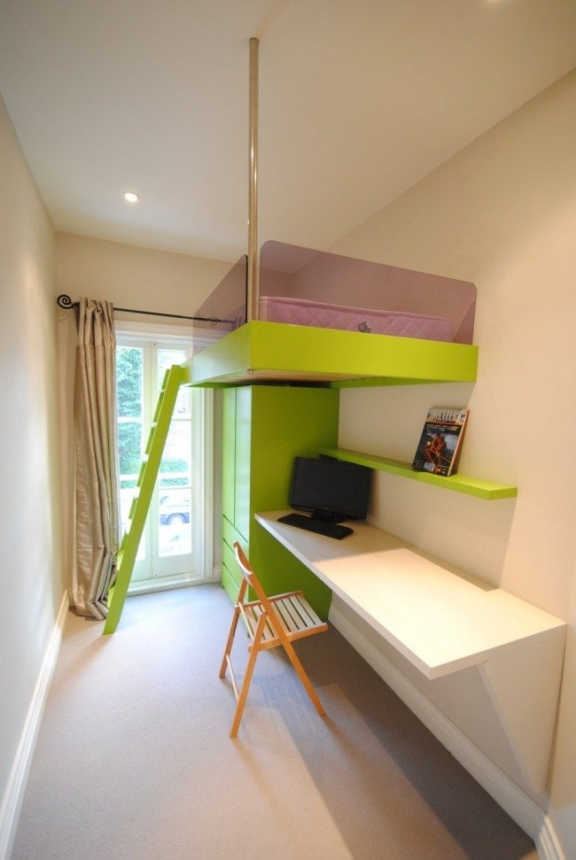 små-barn-rum-inredning-idéer-platsbesparande-möbler-loftsäng