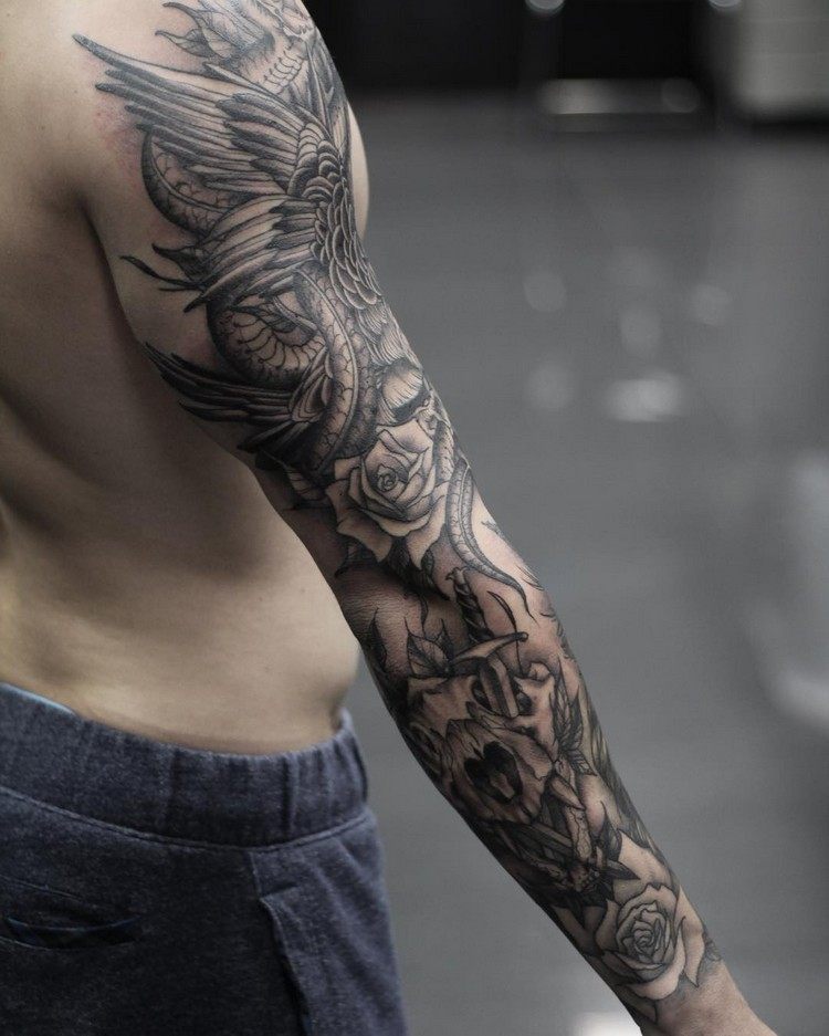 ärm arm tatueringar män kombinerar mönster