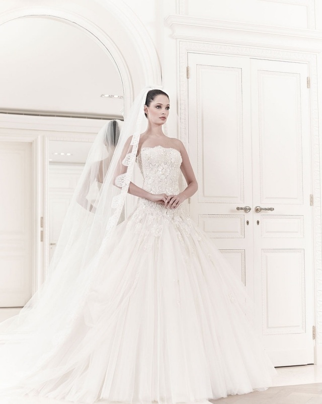 bröllopsklänningar 2014 zuhair-murad-duchesse-cut-broderade-corsage-lång-slöja