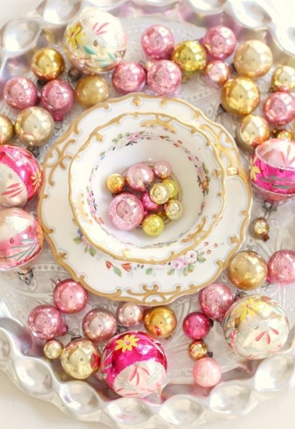 jul-bröllop-idéer-boll-rosa-guld