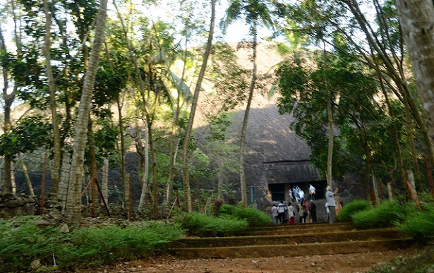 thirunanthikarai-cave-Temple_kanyakumari-τουριστικά μέρη