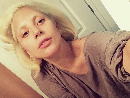 Lady Gaga χωρίς μακιγιάζ 9
