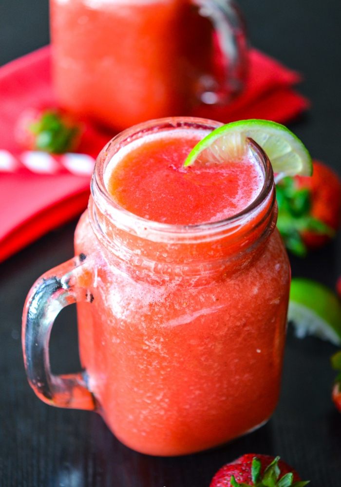 Smoothie-med-jordgubbe-citron