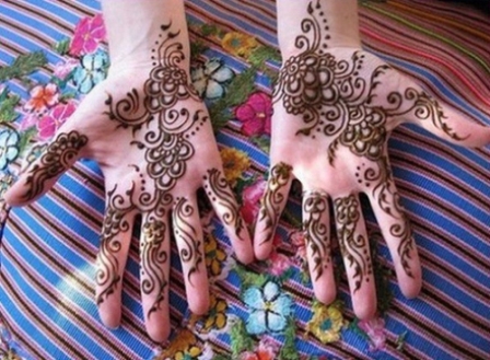 Mehndi Design 2014 syntymäpäiväjuhliin