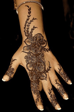 Mehendi Design festivaaleille